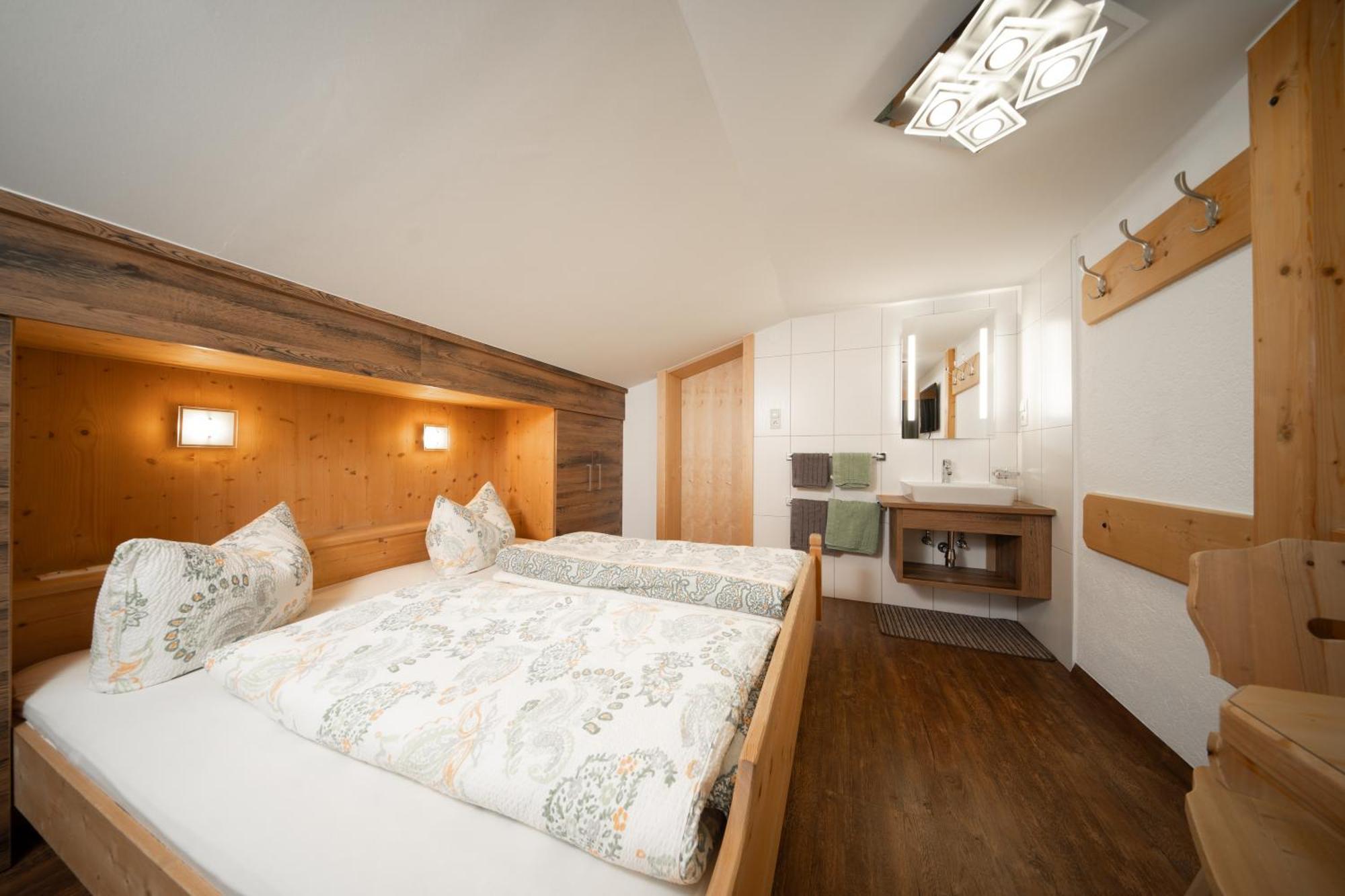 Haus Alexander Apartment Langenfeld Ngoại thất bức ảnh