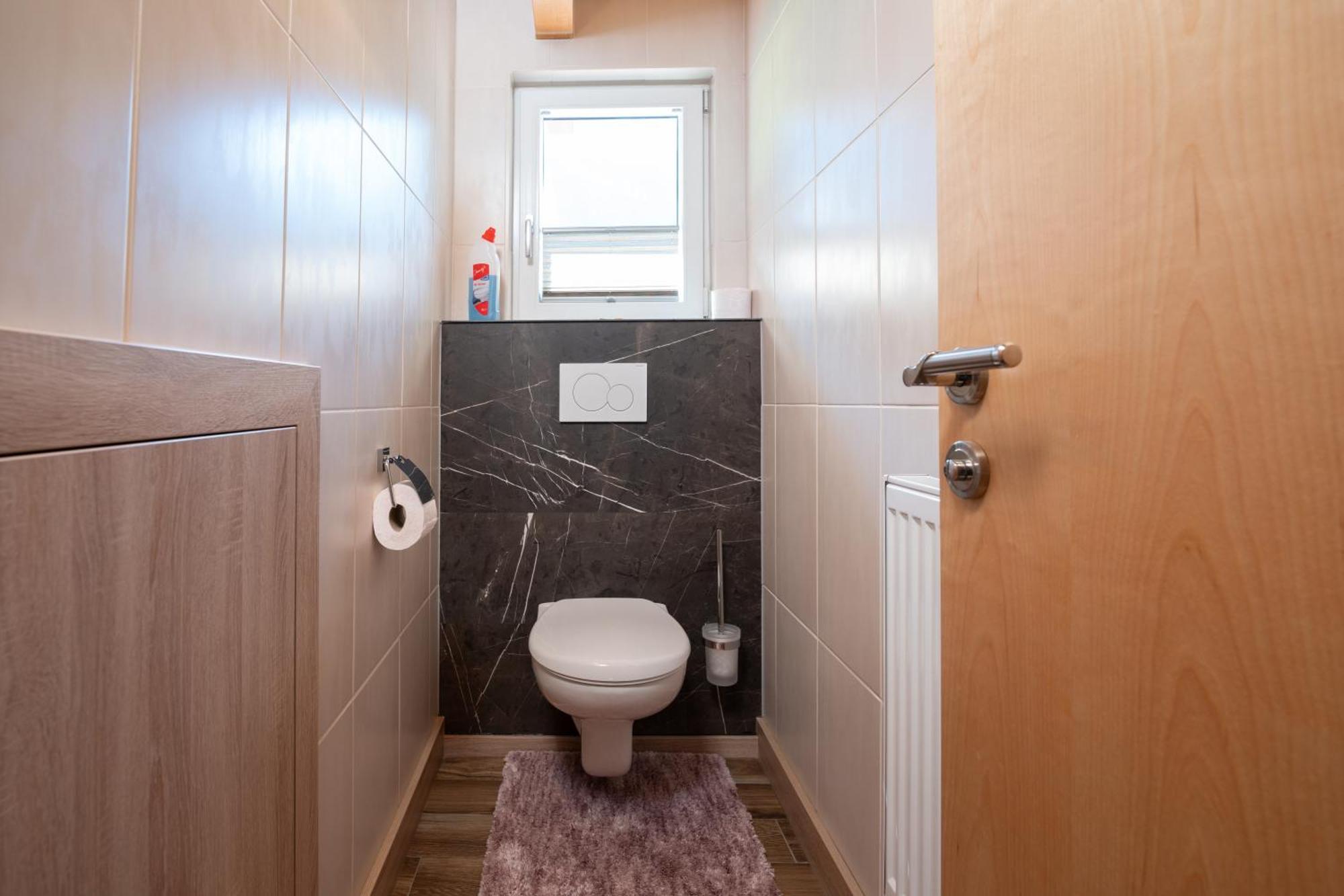 Haus Alexander Apartment Langenfeld Ngoại thất bức ảnh