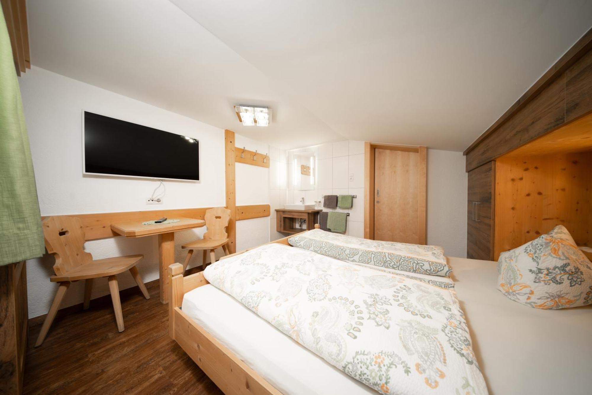 Haus Alexander Apartment Langenfeld Ngoại thất bức ảnh